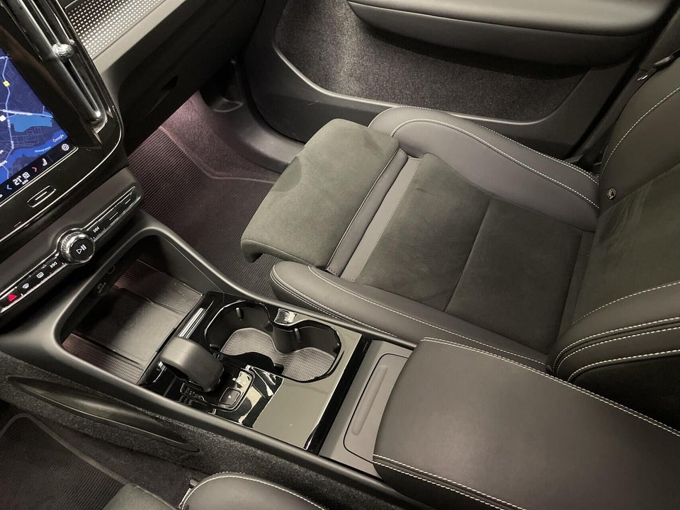 Volvo XC40 P6 ReCharge Plus 5d