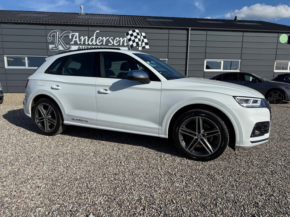 Audi SQ5 3,0 TDi quattro Tiptr. 5d