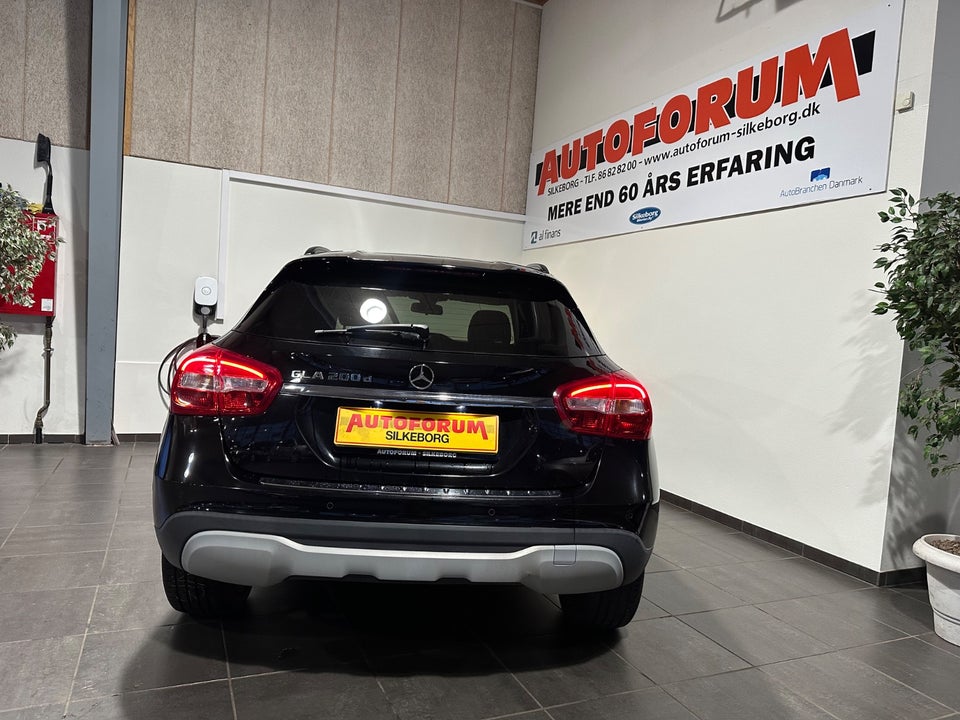 Mercedes GLA200 d 2,2 Van 5d