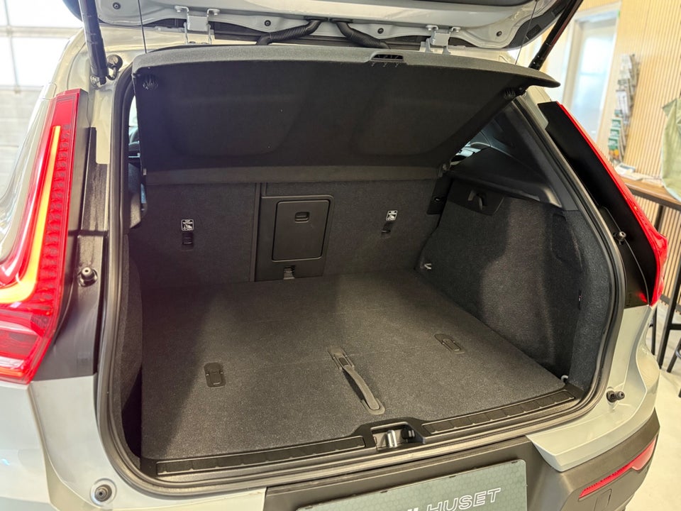 Volvo EX40 Extended Range Core 5d