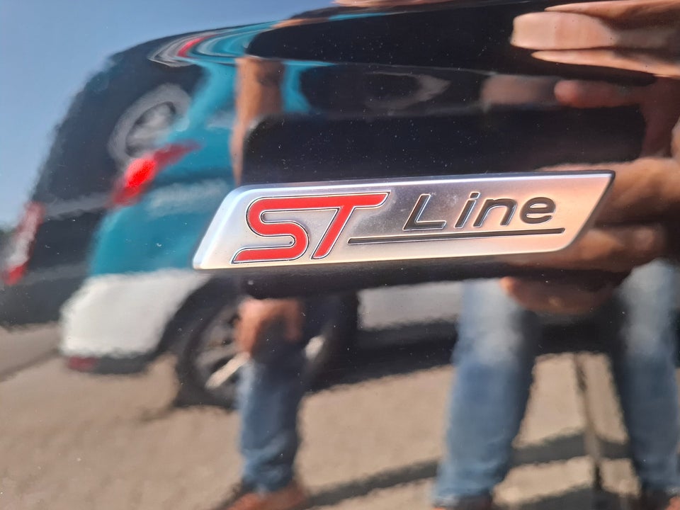 Ford Focus 1,0 SCTi 125 ST-Line 5d