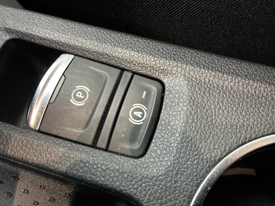 Renault Captur 1,6 E-Tech Intens 5d