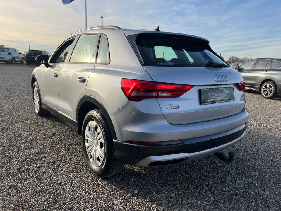 Audi Q3 35 TFSi Advanced Prestige S-tr. 5d