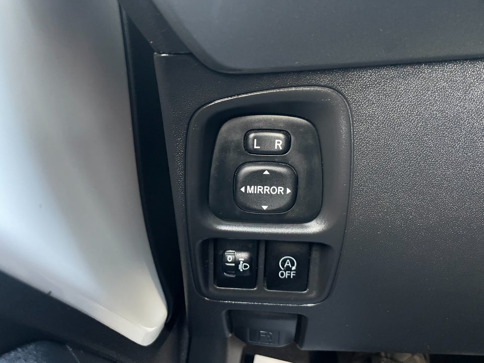 Toyota Aygo 1,0 VVT-i x-play 5d