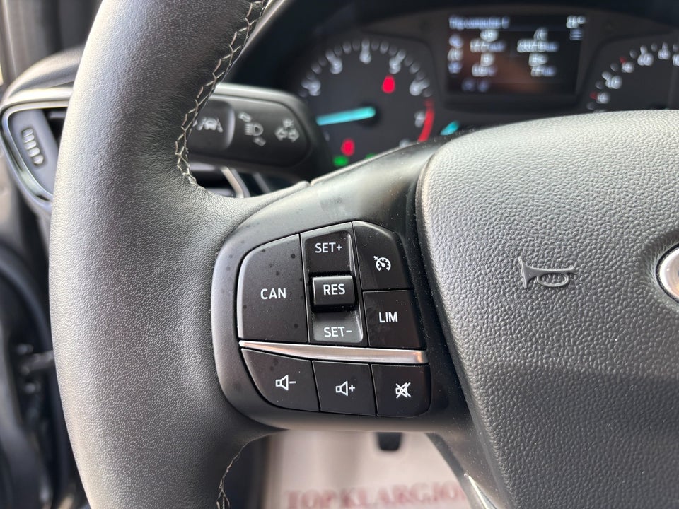 Ford Fiesta 1,0 EcoBoost Titanium 5d