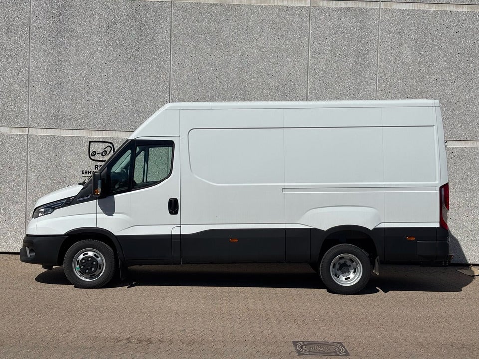 Iveco Daily 3,0 35C18 12m³ Van AG8