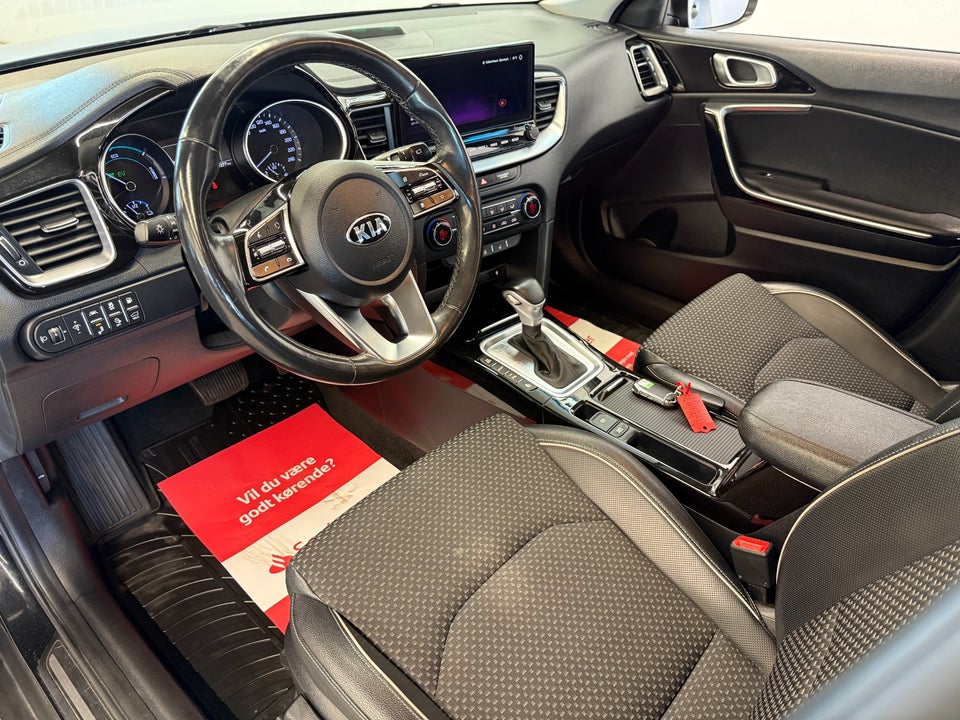 Kia XCeed 1,6 PHEV Upgrade DCT 5d