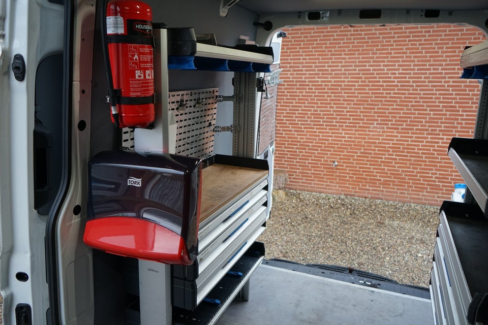 VW Crafter 35 2,0 TDi 177 Kassevogn L3H2