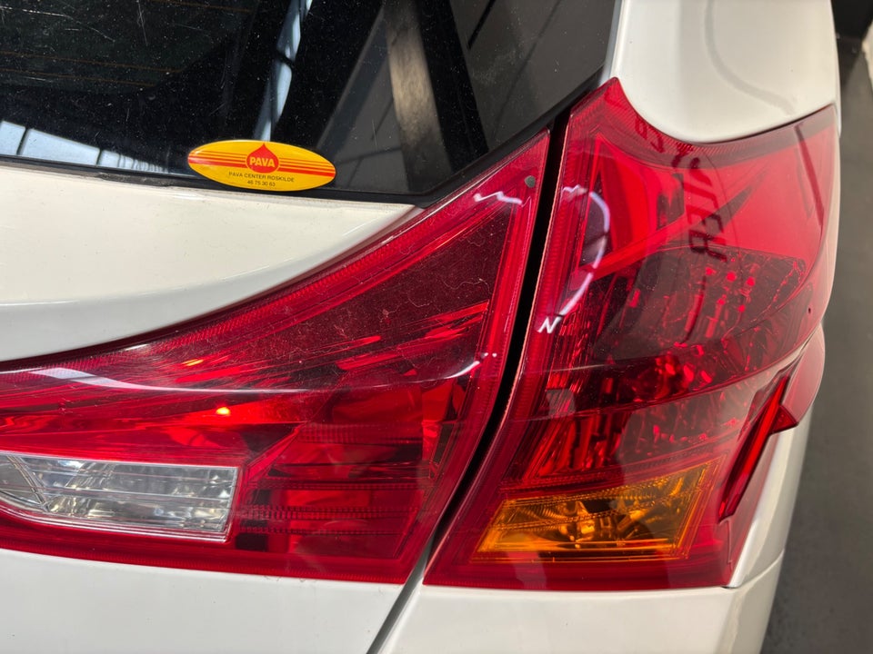 Toyota Auris 1,6 T2 5d