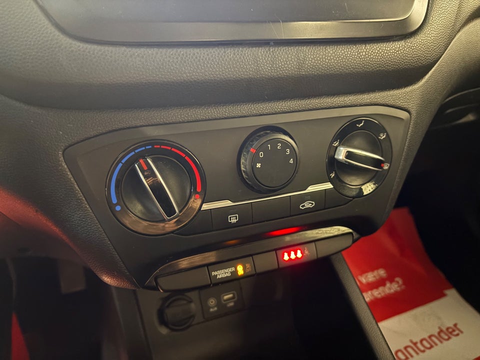 Hyundai i20 1,1 CRDi 75 Life 5d