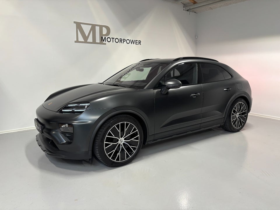 Porsche Macan 4 5d