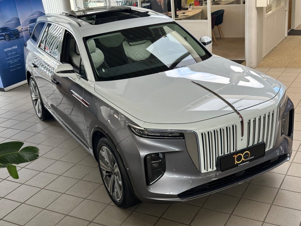 Hongqi E-HS9 99 Exclusive 5d