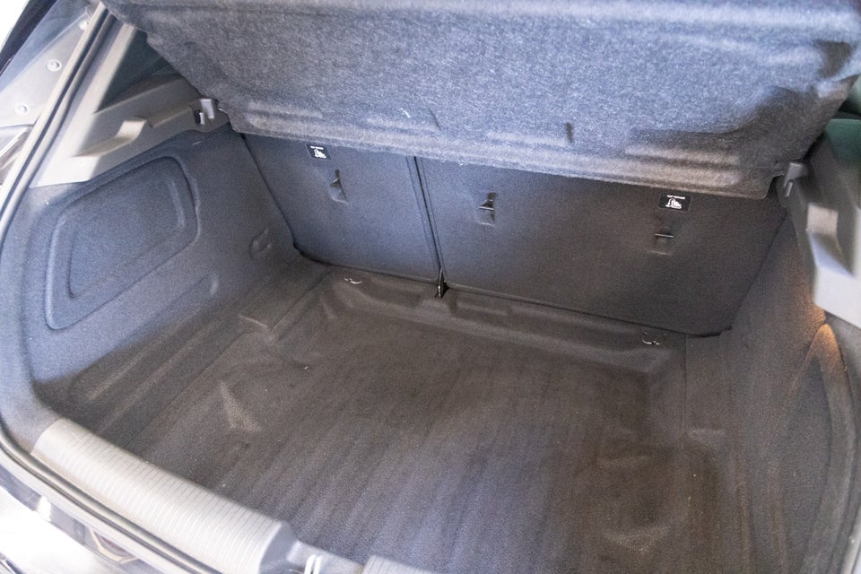 Opel Astra 1,0 T 105 Excite 5d