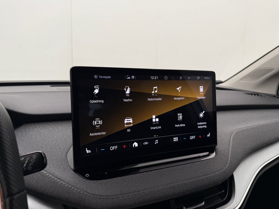 Skoda Enyaq 80 iV Loft 5d