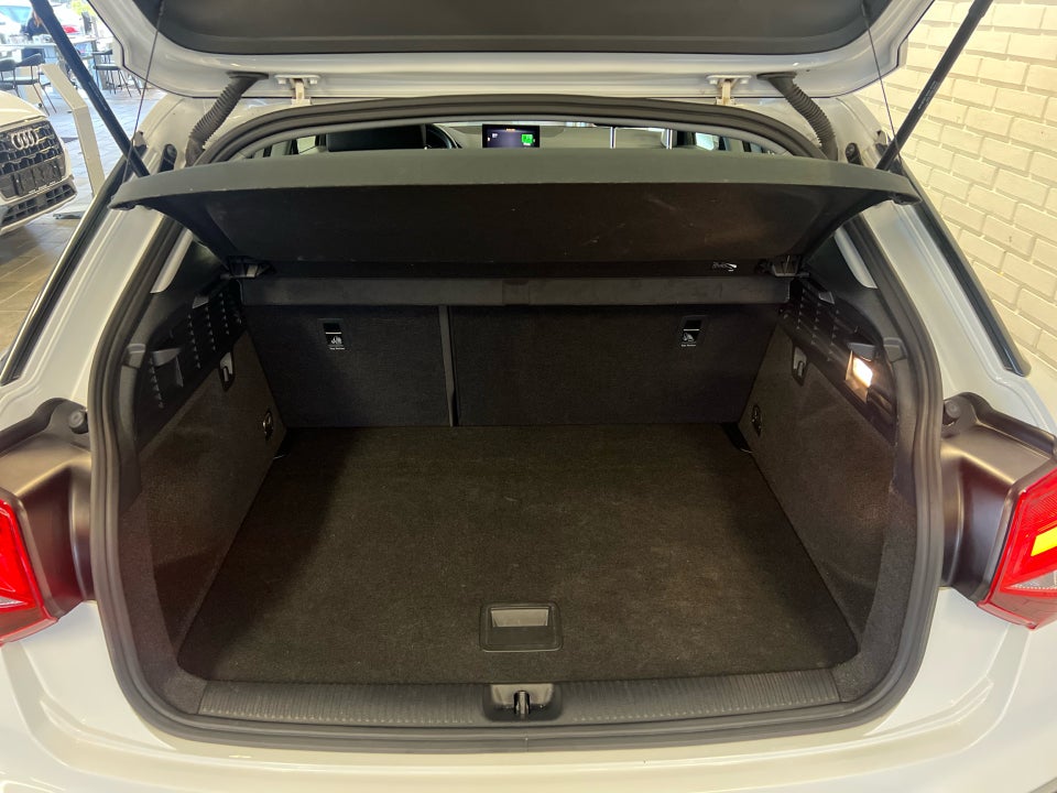 Audi Q2 35 TFSi Prestige S-tr. 5d