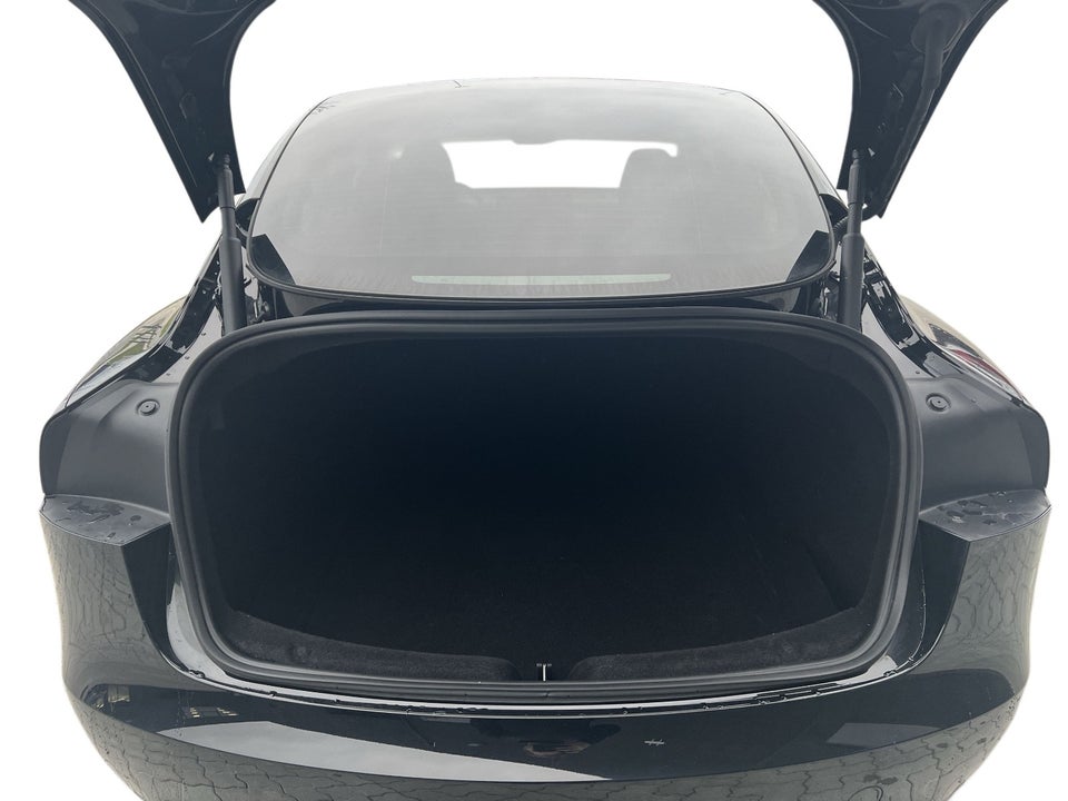 Tesla Model 3 Long Range RWD 4d