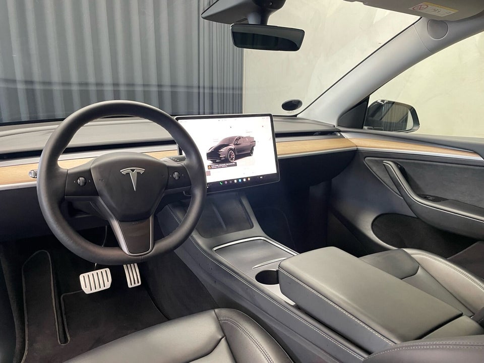 Tesla Model Y Performance AWD 5d