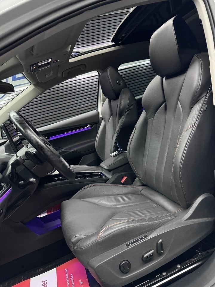 Skoda Enyaq 80 iV Plus Suite 5d