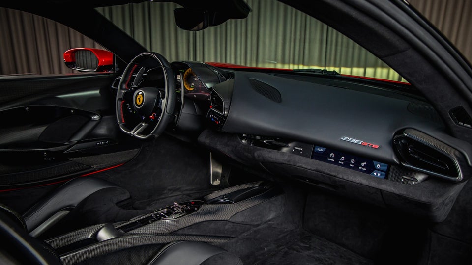 Ferrari 296 GTB 2,9 DCT 2d