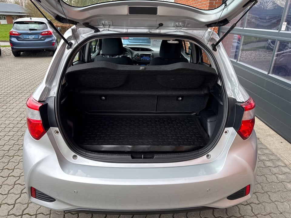 Toyota Yaris 1,5 Hybrid H2 Limited e-CVT 5d