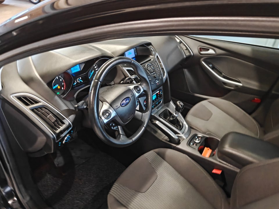 Ford Focus 1,0 SCTi 125 Titanium stc. ECO 5d