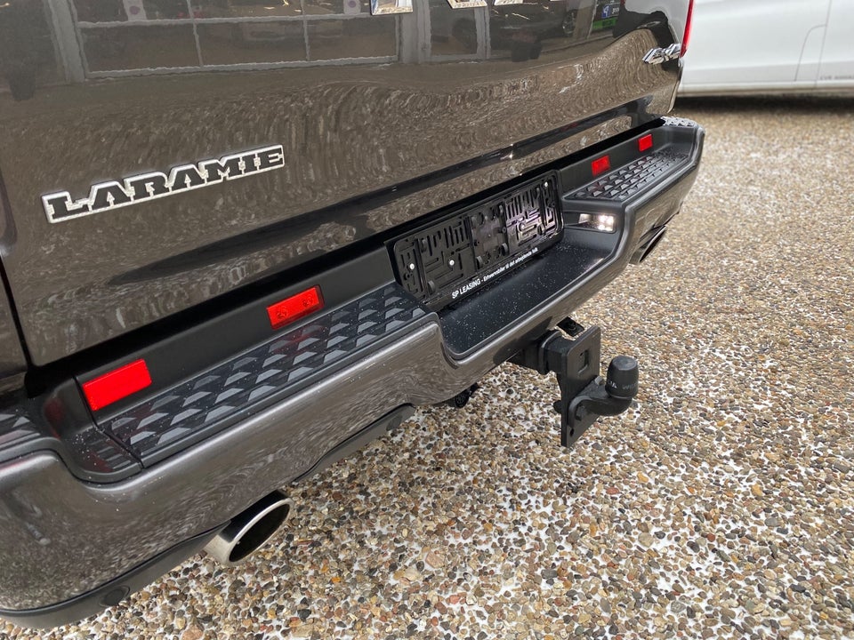 Dodge RAM 1500 5,7 V8 Hemi Laramie aut. 4d