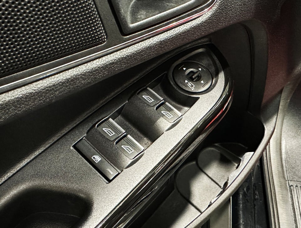 Ford B-MAX 1,0 SCTi 100 Titanium 5d