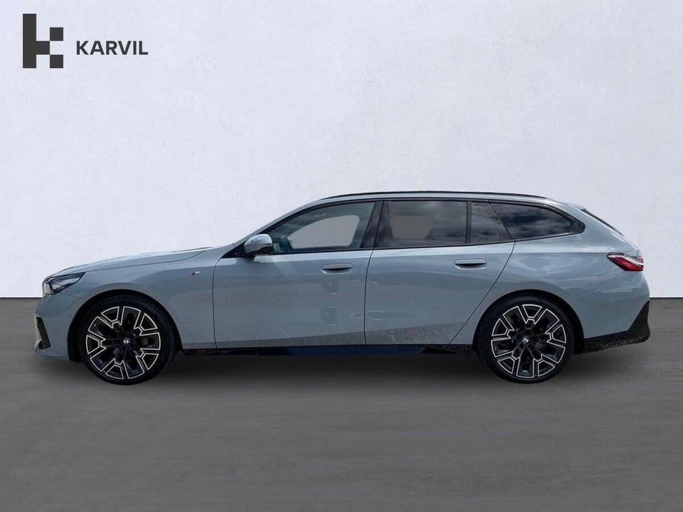 BMW i5 eDrive40 Touring Fully Charged M-Sport 5d