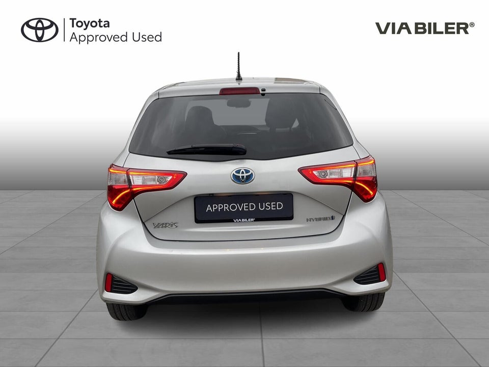 Toyota Yaris 1,5 Hybrid H3 Smart e-CVT 5d