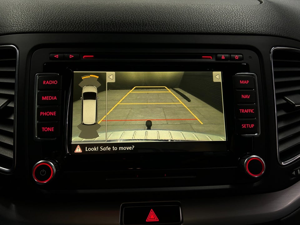 VW Sharan 2,0 TSi 200 Highline DSG BMT 5d