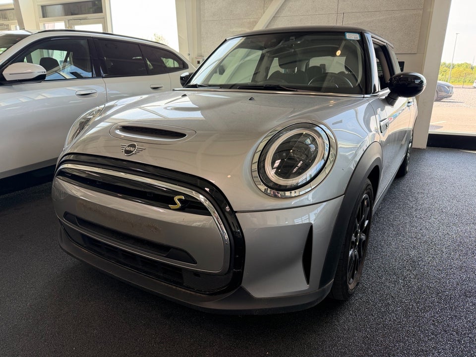 MINI Cooper SE Edition Premium 3d