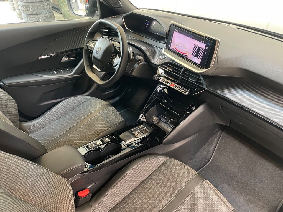 Peugeot 2008 1,2 PureTech 130 Allure EAT8 5d