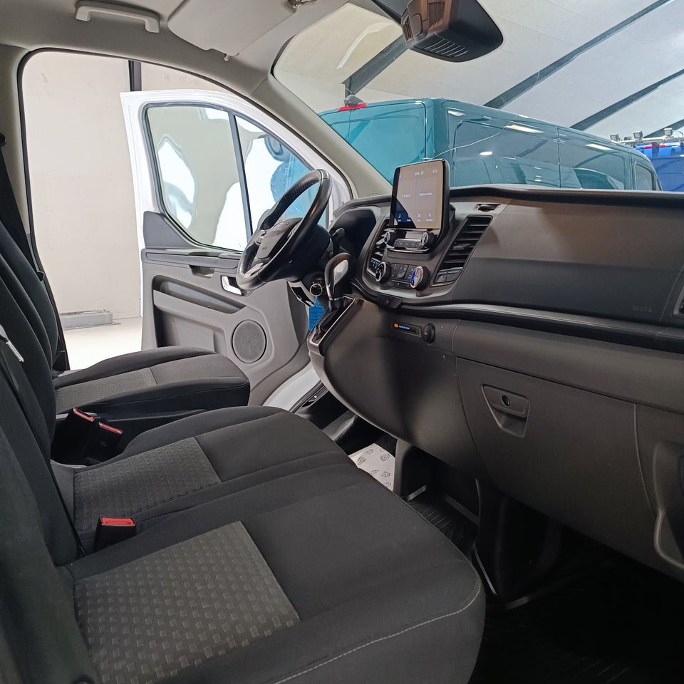 Ford Transit Custom 300 L2 2,0 TDCi 130 Trend aut.