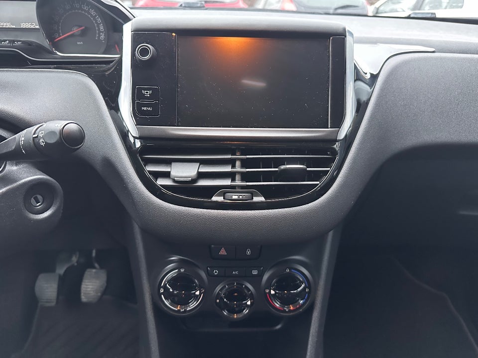 Peugeot 208 1,4 HDi 68 Active 5d