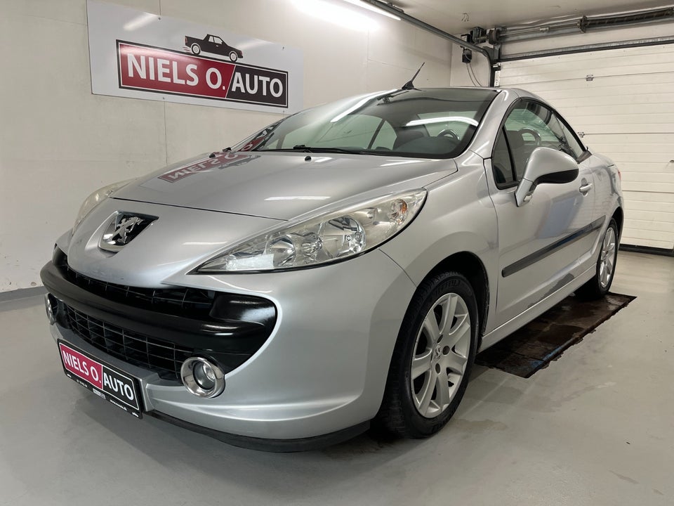 Peugeot 207 1,6 CC 2d