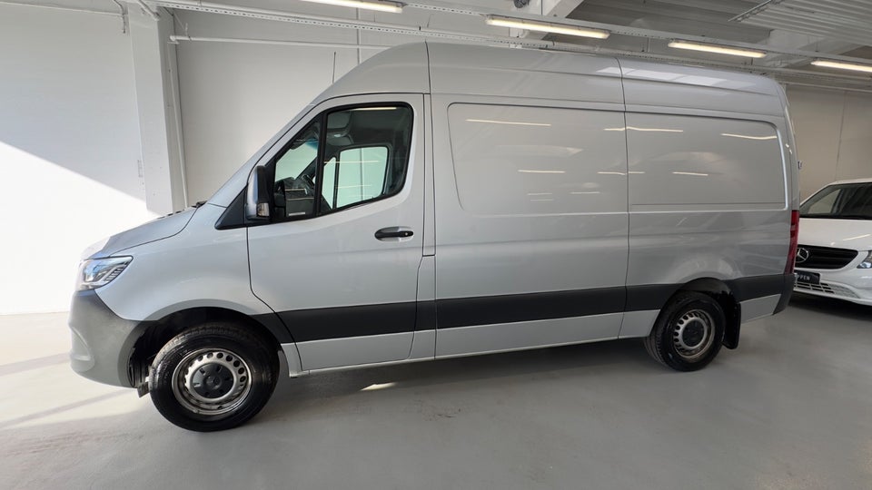 Mercedes Sprinter 316 2,2 CDi A2 Kassevogn aut. RWD