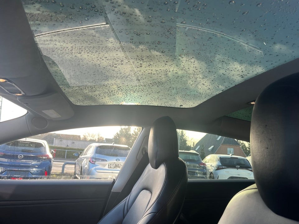 Tesla Model 3 Performance AWD 4d