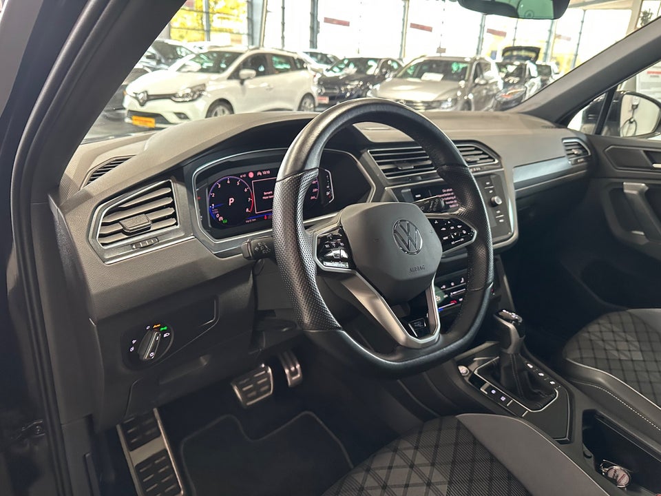VW Tiguan 1,5 TSi 150 R-line DSG Van 5d