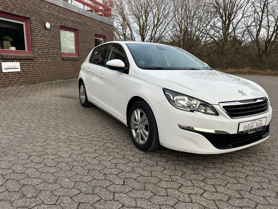 Peugeot 308 1,2 VTi 82 Active 5d