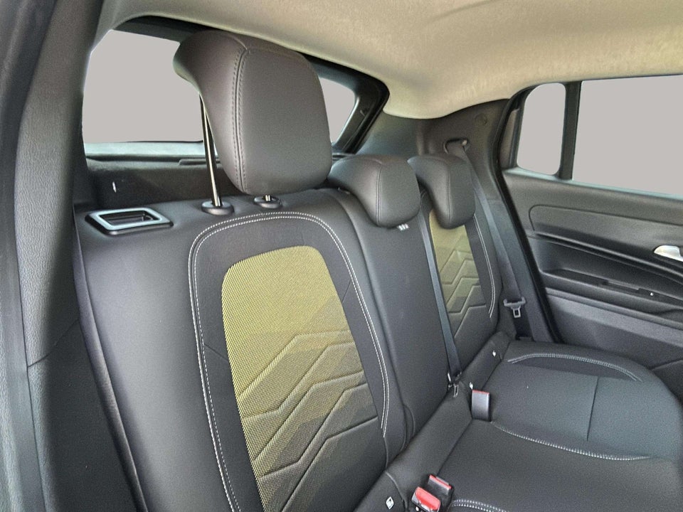 Jeep Avenger 54 Summit 5d