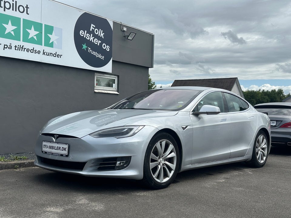 Tesla Model S 90D 5d