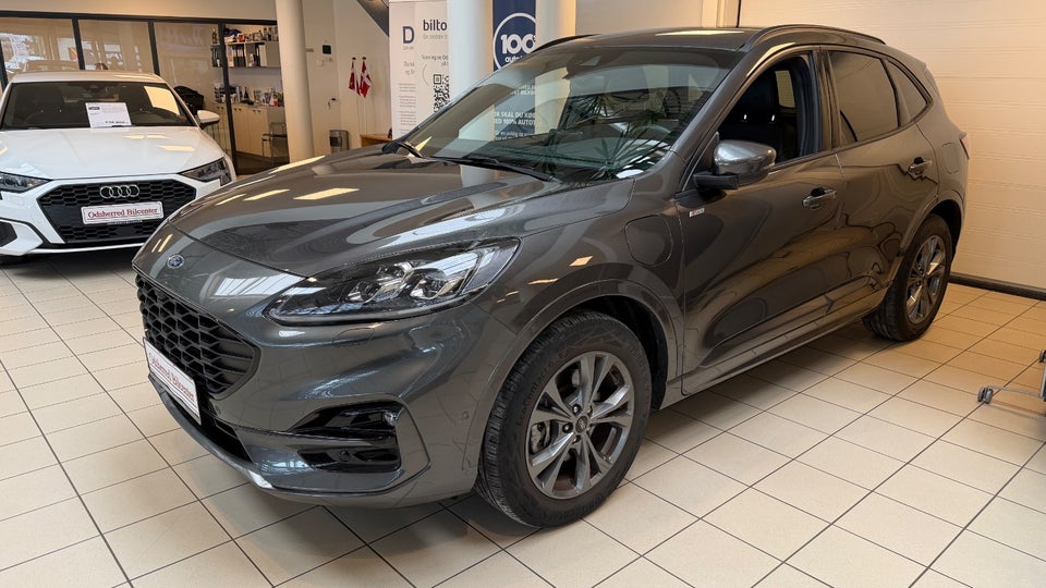 Ford Kuga 2,5 HEV ST-Line X CVT 5d