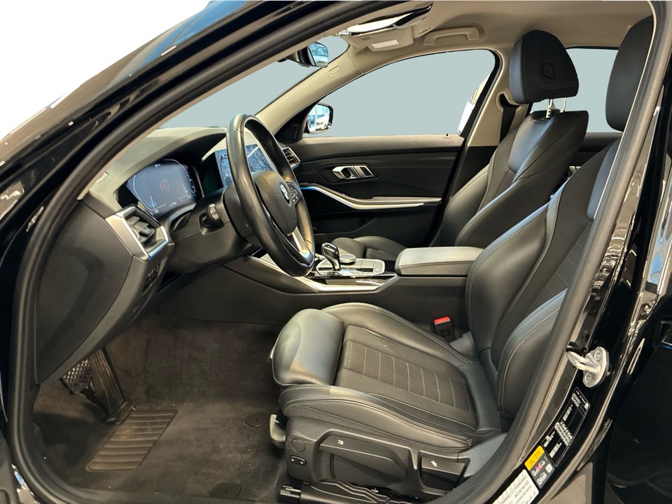 BMW 330e 2,0 Touring Sport Line aut. 5d