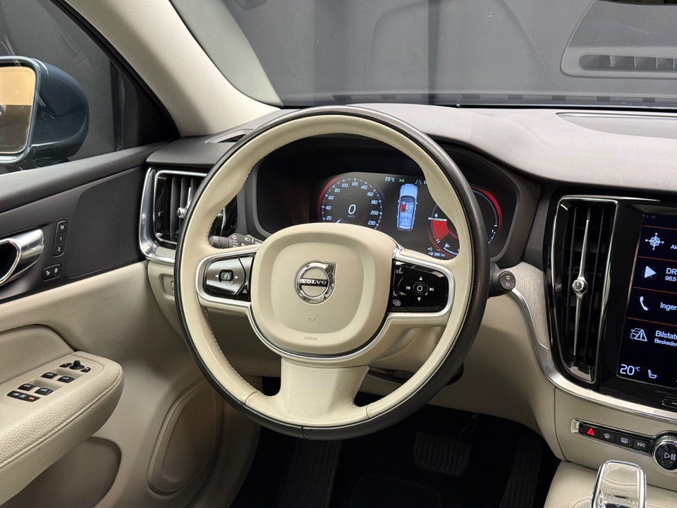 Volvo V60 2,0 T6 ReCharge Inscription aut. AWD 5d
