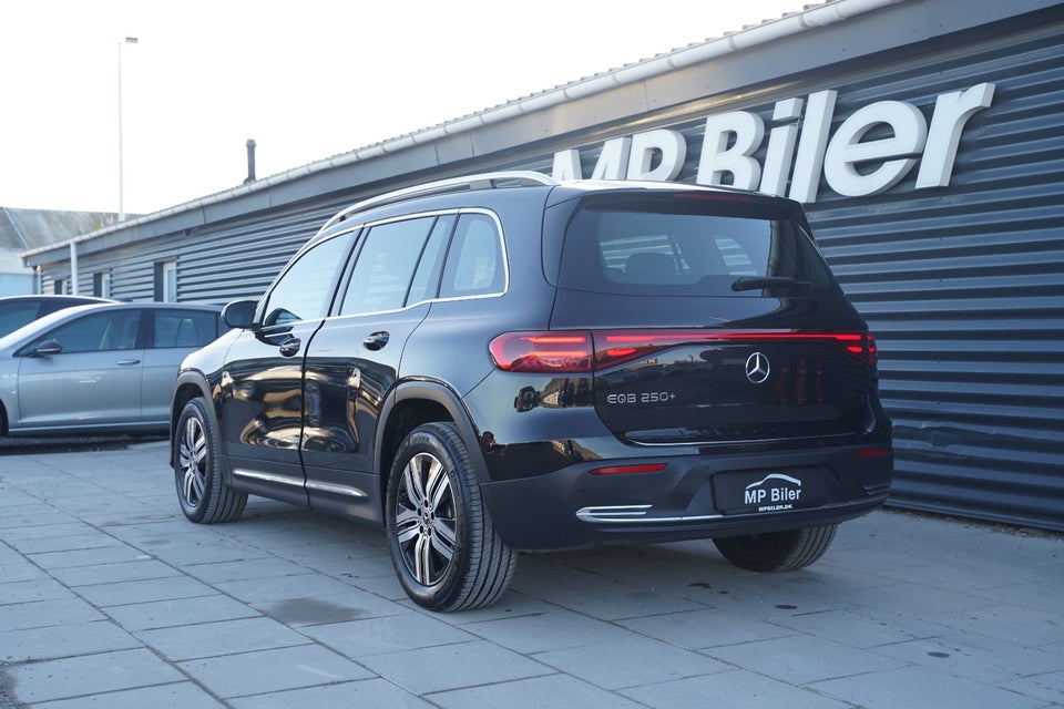 Mercedes EQB250+ Progressive 7prs 5d