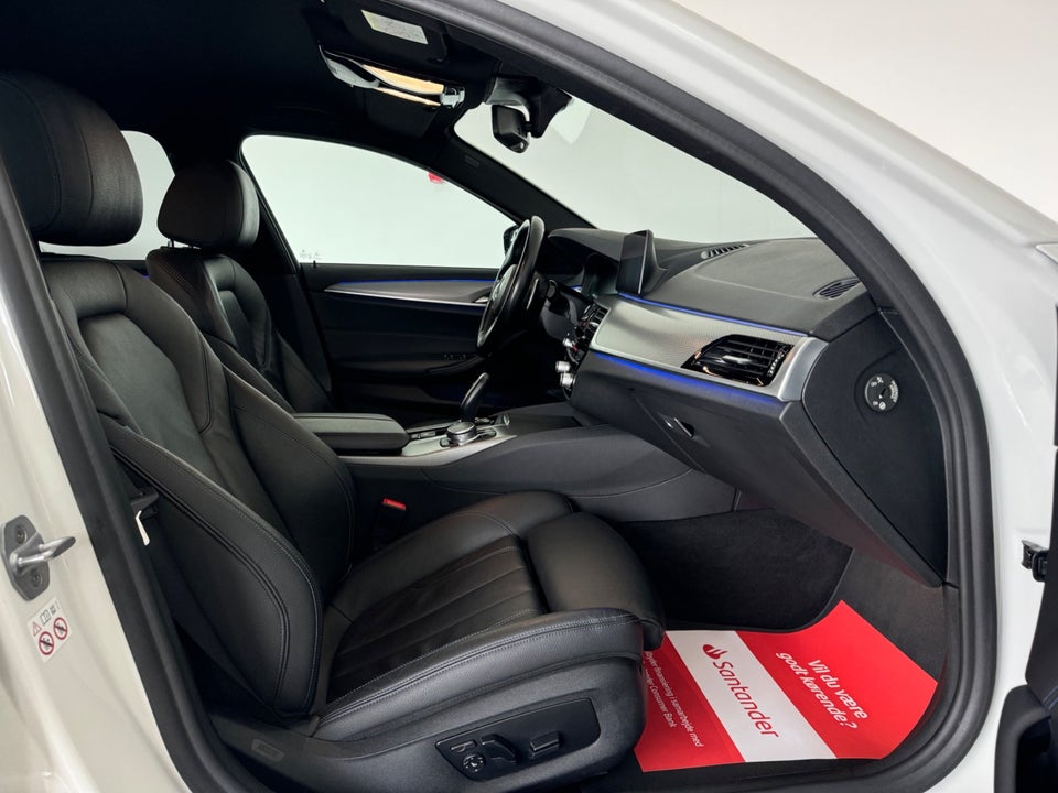 BMW 530d 3,0 Touring M-Sport xDrive aut. 5d