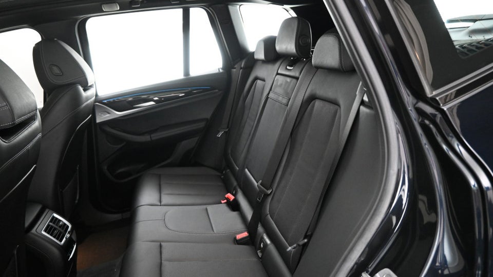 BMW iX3 Charged M-Sport 5d