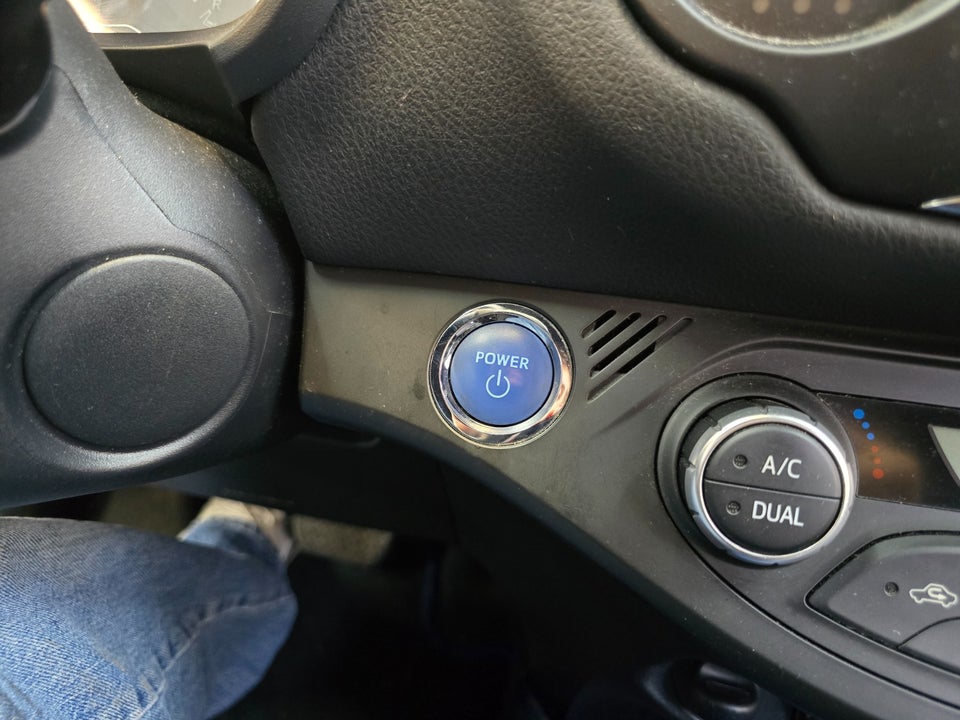 Toyota Yaris 1,5 Hybrid H3 Limited e-CVT 5d