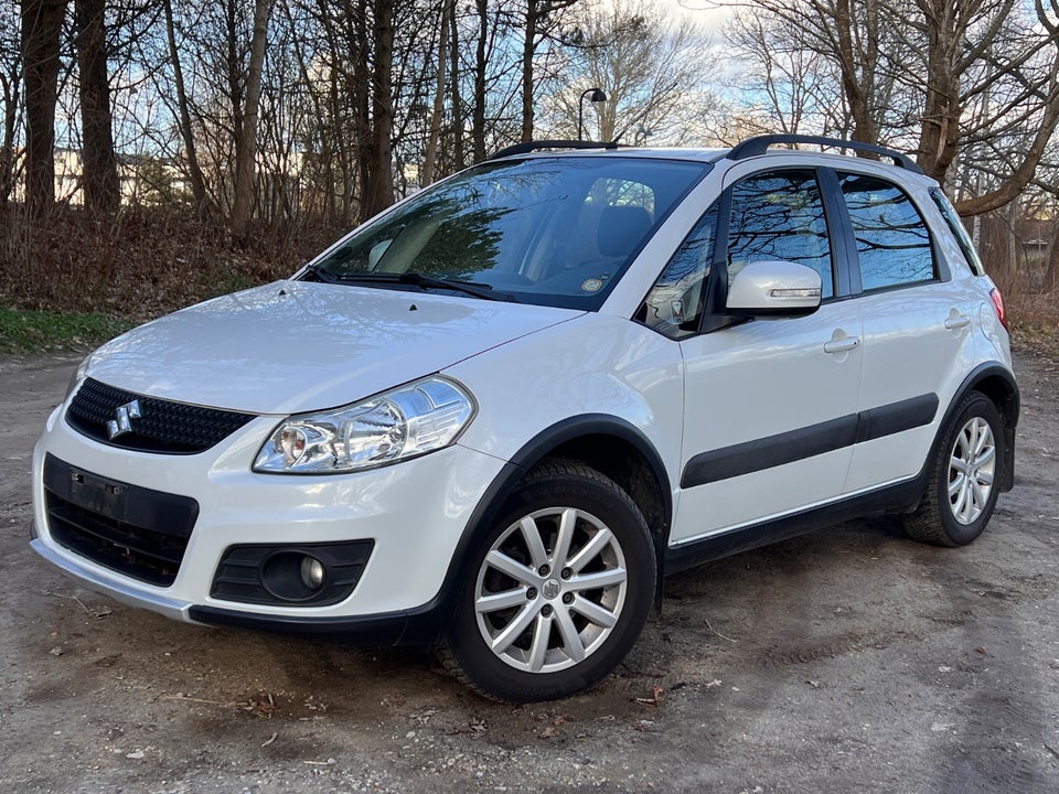 Suzuki SX4 1,6 CombiBack Exclusive 5d