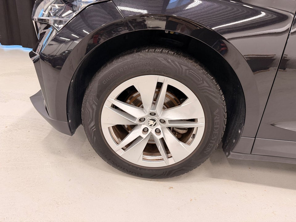 Skoda Enyaq 60 iV Premium 5d